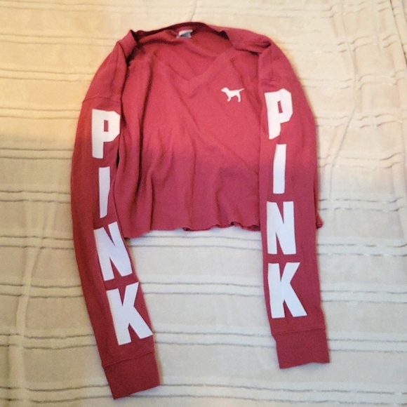 PINK Crew Neck Long sleeve - Picture 1 of 3